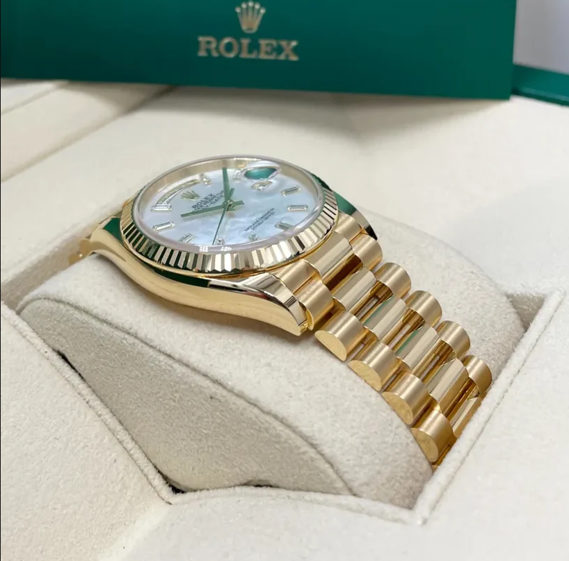 Day Date heaven 🤩 How stunning is this 36-40mm DayDate with a mother of pearl dial 🤍watch