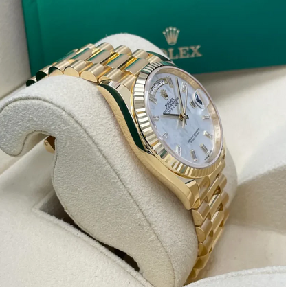 Day Date heaven 🤩 How stunning is this 36-40mm DayDate with a mother of pearl dial 🤍watch