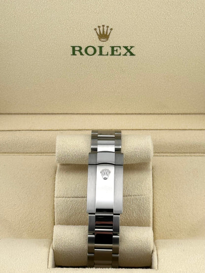 2025 Watch Datejust 126334 Stainless Steel Green Motif Dial Oyster